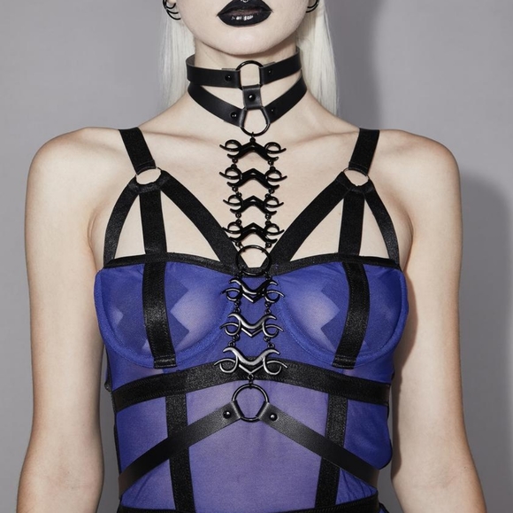 SPECIAL LISTING FOR @TIFFANYRIETVELD - Picture 2 of 6